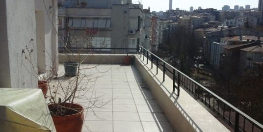 GREAT 2+1 FURNISHED APARTMENT WİTH TERRACE IN KAVAKLIDERE