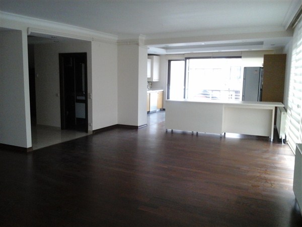 4+1 260 SQM UNFURNISHED DUPLEX WITH TERRACE LOCATED AT A CENTERAL LOCATION